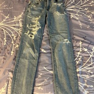 American Eagle Outfitters Women's Distressed Blue Jeans